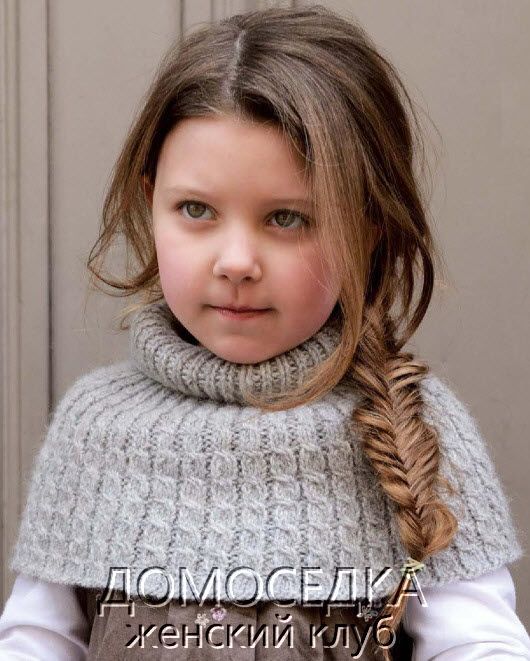 Манишка спицами для девочки